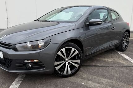 VW Scirocco 116.992 km 8.900 &euro; Bamberg 96052