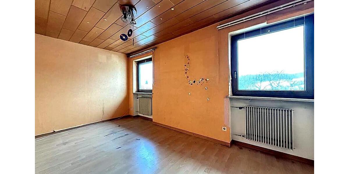 Einfamilienhaus Scheßlitz - 8 Zimmer, 315 m&sup2;, 189.000&euro; | Angebot:26636938