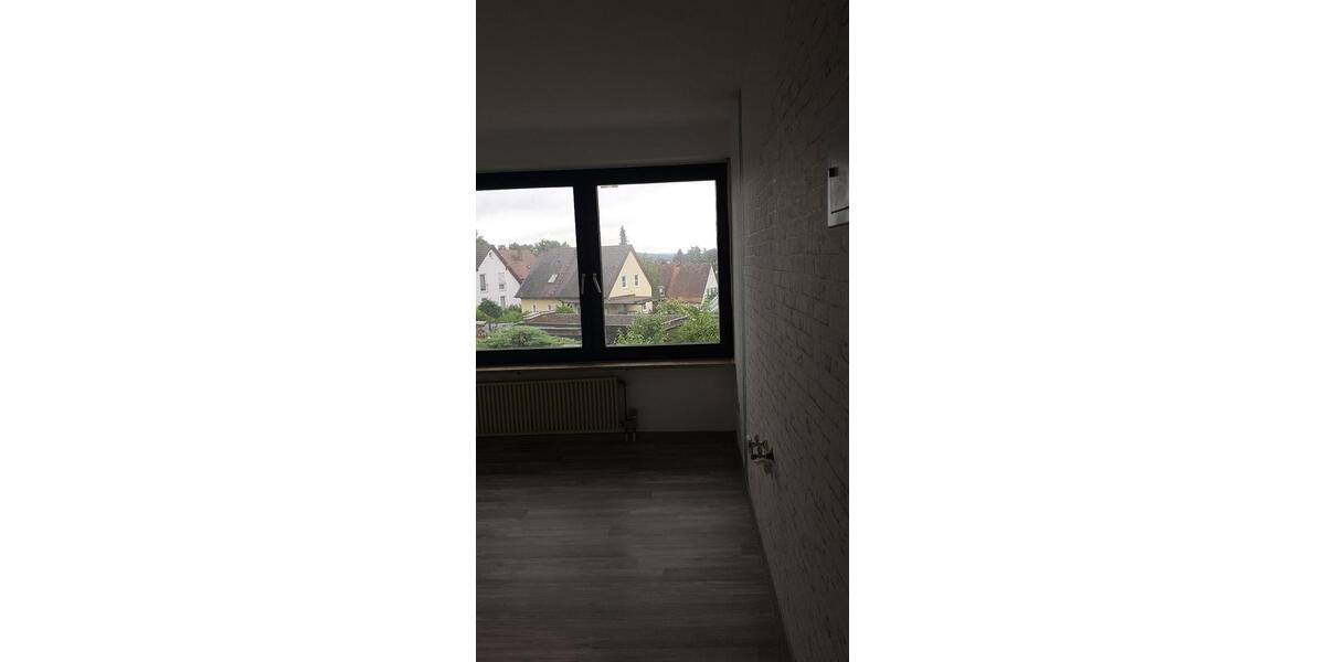 Etagenwohnung Forchheim - 2 Zimmer, 42 m&sup2;, 550&euro; | Angebot:25497496