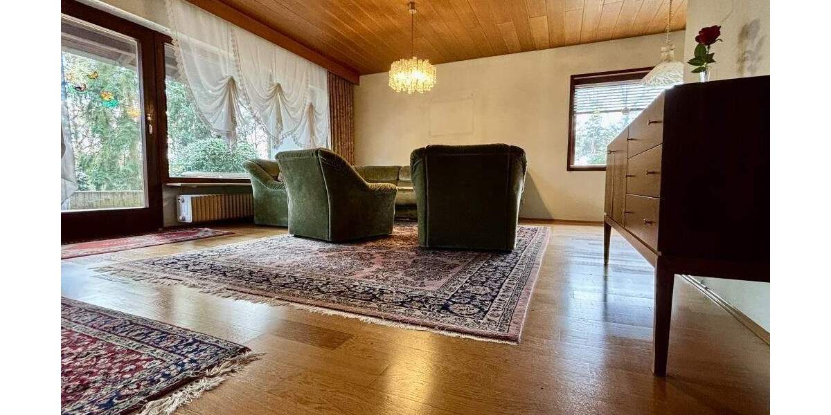 Einfamilienhaus Möhrendorf - 8 Zimmer, 180 m&sup2;, 749.000&euro; | Angebot:25896070