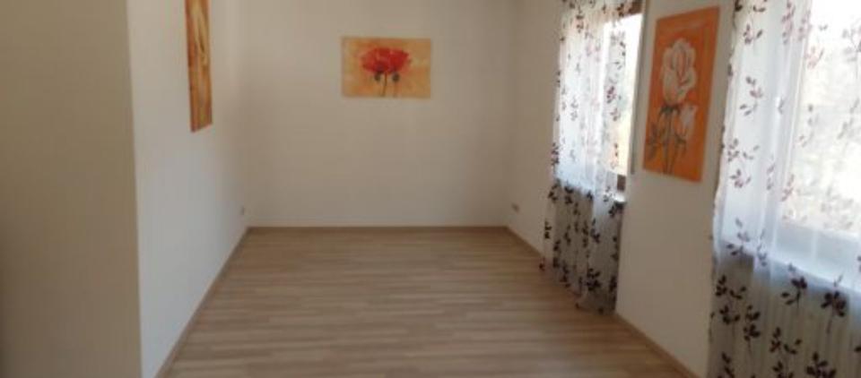 Mehrfamilienhaus, Wohnhaus Heiligenstadt in Oberfranken - 8 Zimmer, 220 m&sup2;, 350.000&euro; | Angebot:25960122