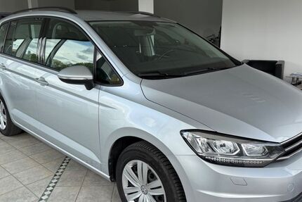 VW Touran 169.016 km 11.690 &euro; Eggolsheim 91330