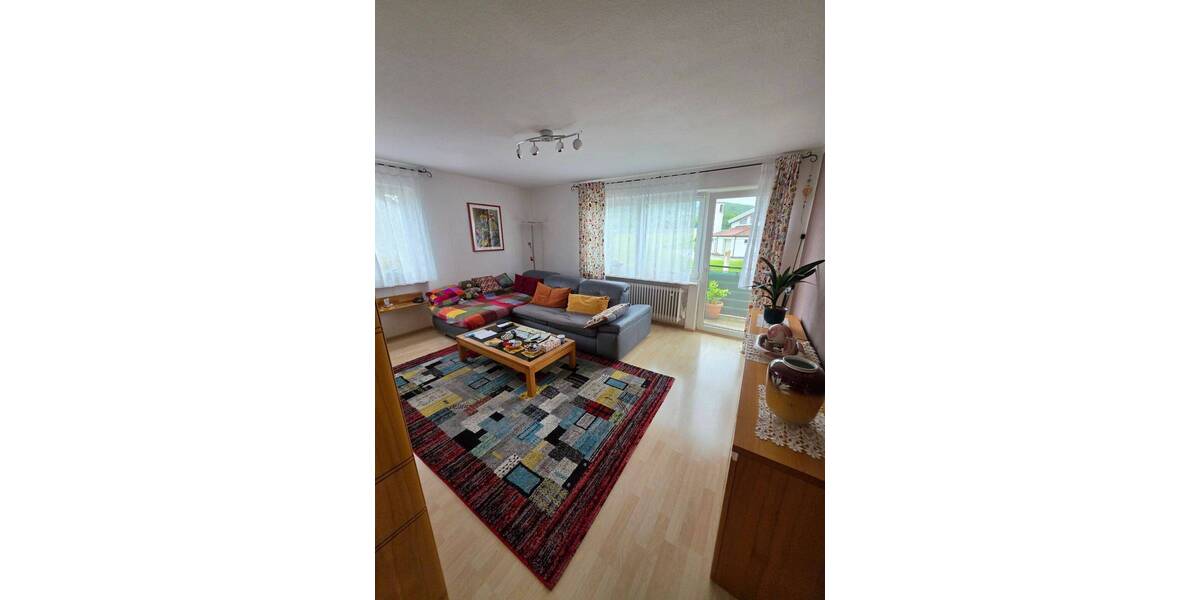 Etagenwohnung Bad Staffelstein - 3 Zimmer, 83 m&sup2;, 695&euro; | Angebot:26894496
