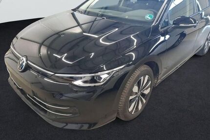 VW Golf 23.350 km 23.640 &euro; Forchheim 91301
