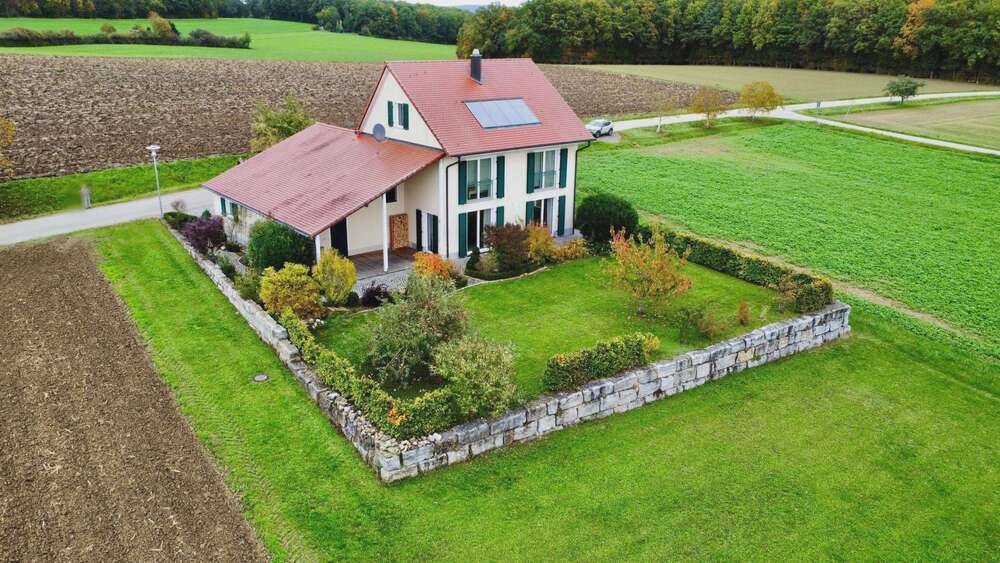 Einfamilienhaus Hirschaid - 4 Zimmer, 118 m&sup2;, 675.000&euro; | Angebot:25545740