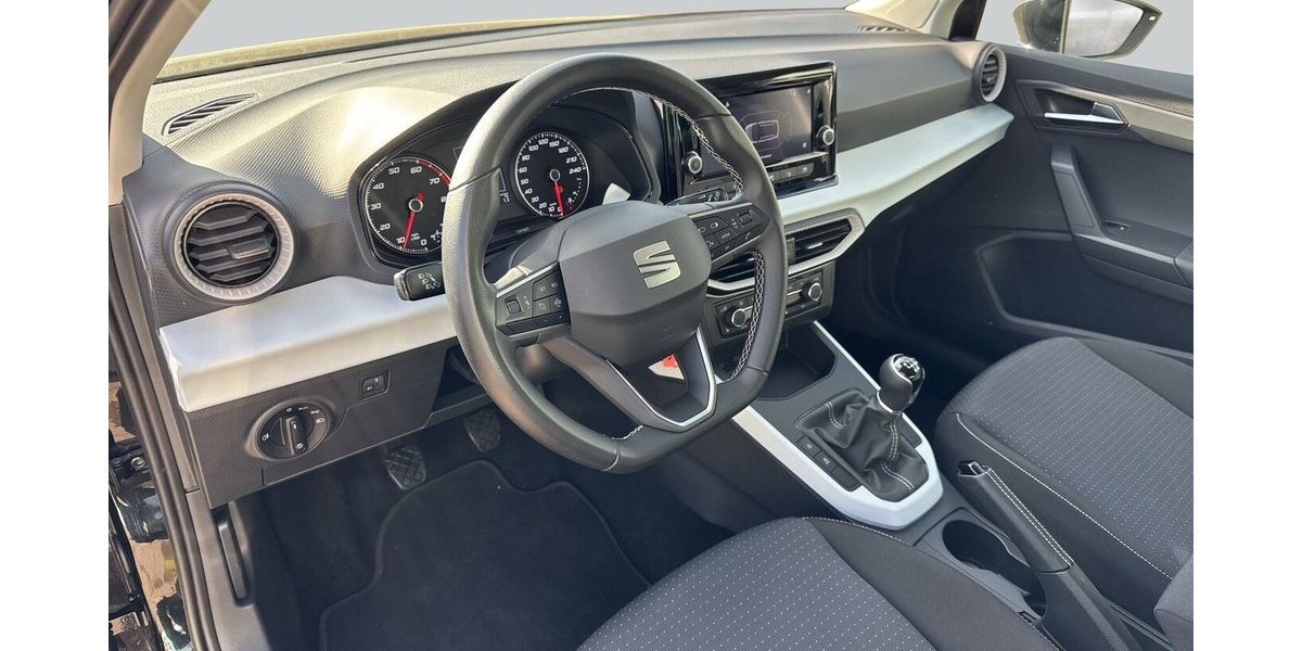 Seat Arona Style *Navi-App/SHZG/LED/Kamera/PDC* 18.609 km 16.980 &euro; Bamberg 96052