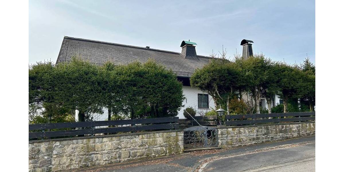 Einfamilienhaus Höchstadt - 6 Zimmer, 203 m&sup2;, 595.000&euro; | Angebot:25671206