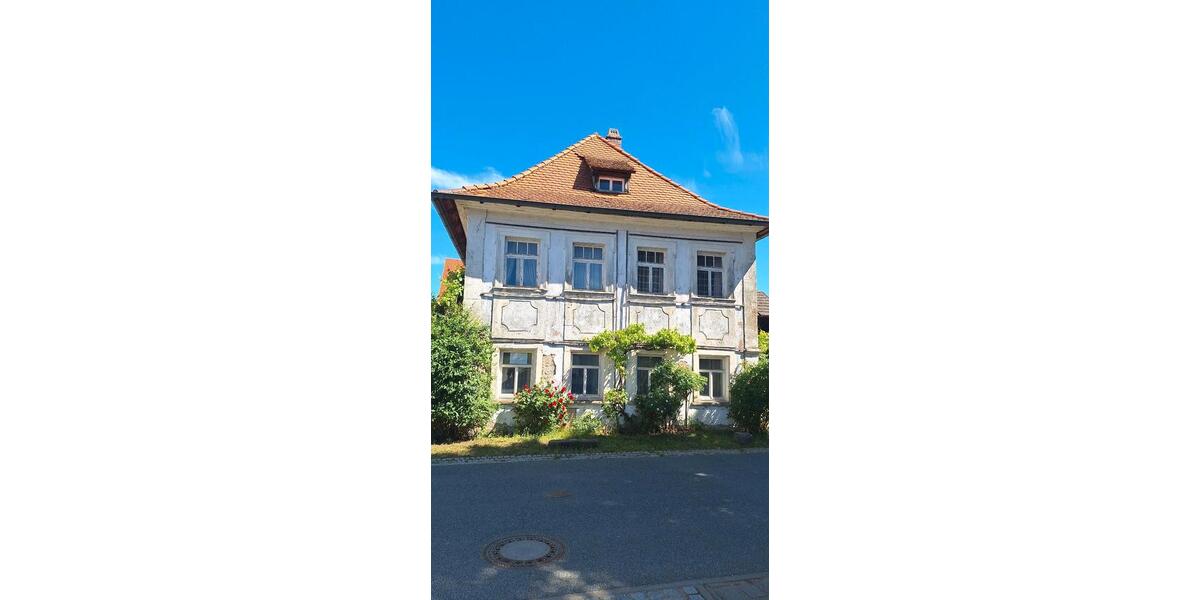 Einfamilienhaus Zapfendorf - 6 Zimmer, 150 m&sup2;, 200.000&euro; | Angebot:26739801