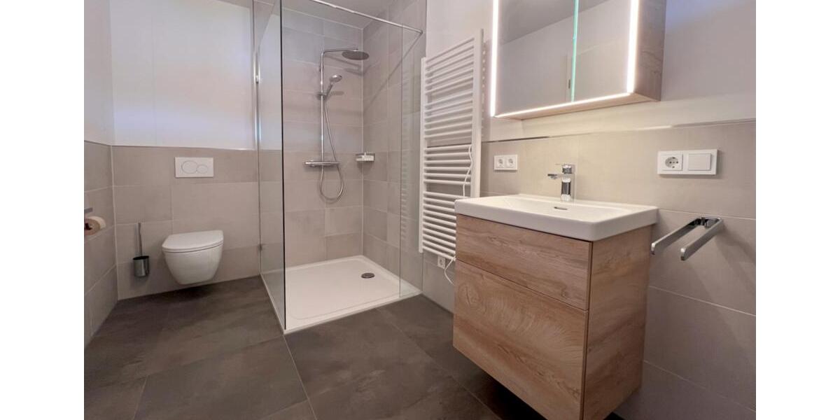 Einfamilienhaus Ebermannstadt - 2 Zimmer, 77 m&sup2;, 1.275&euro; | Angebot:25178795