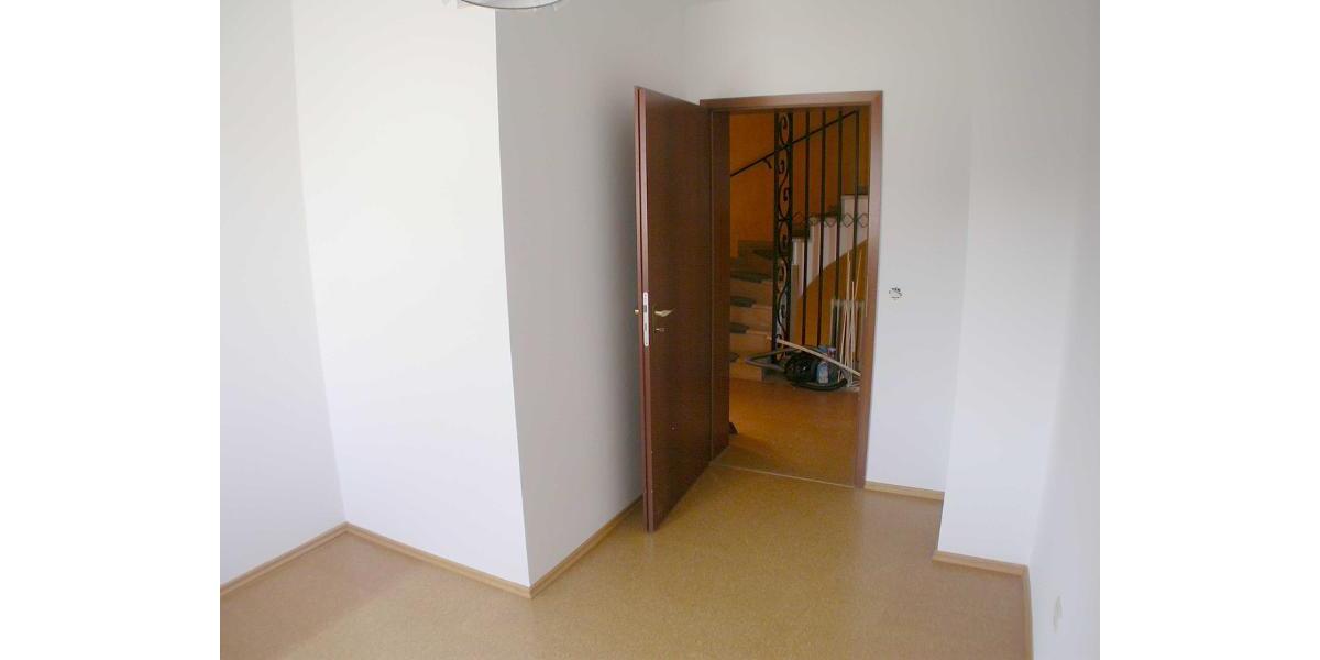 DHH mit Doppelgarage und Garten - Einfamilienhaus Höchstadt | Angebot:27184474