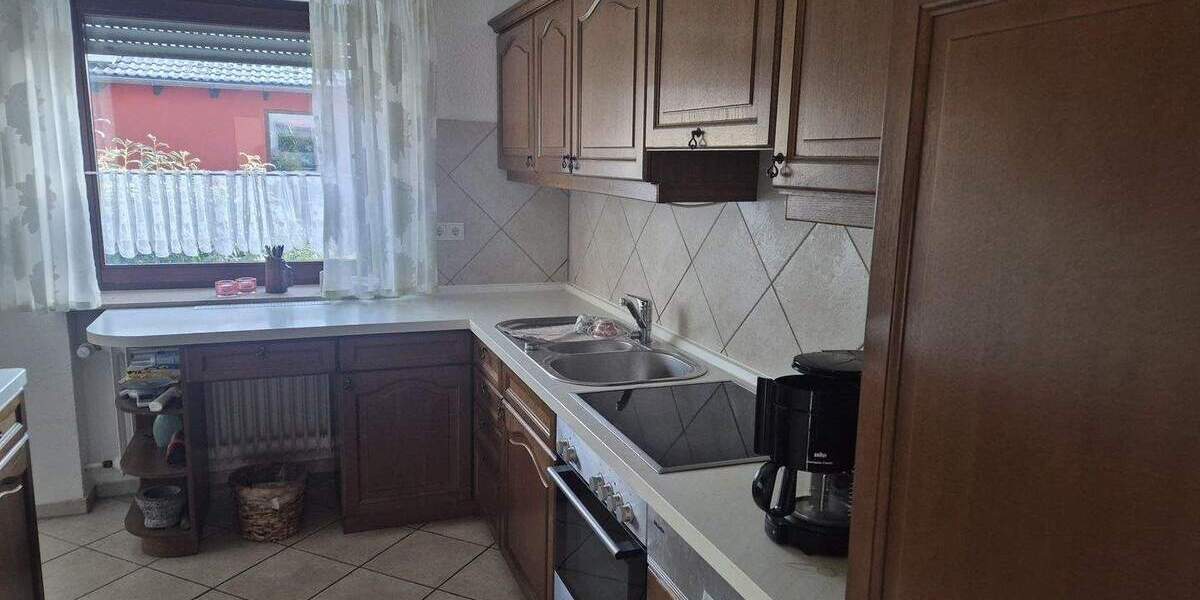 Einfamilienhaus Heßdorf - 7 Zimmer, 173 m&sup2;, 768.000&euro; | Angebot:25671195