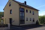 Mehrfamilienhaus, Wohnhaus Ebelsbach - 8 Zimmer, 649.000&euro; | Angebot:25695839