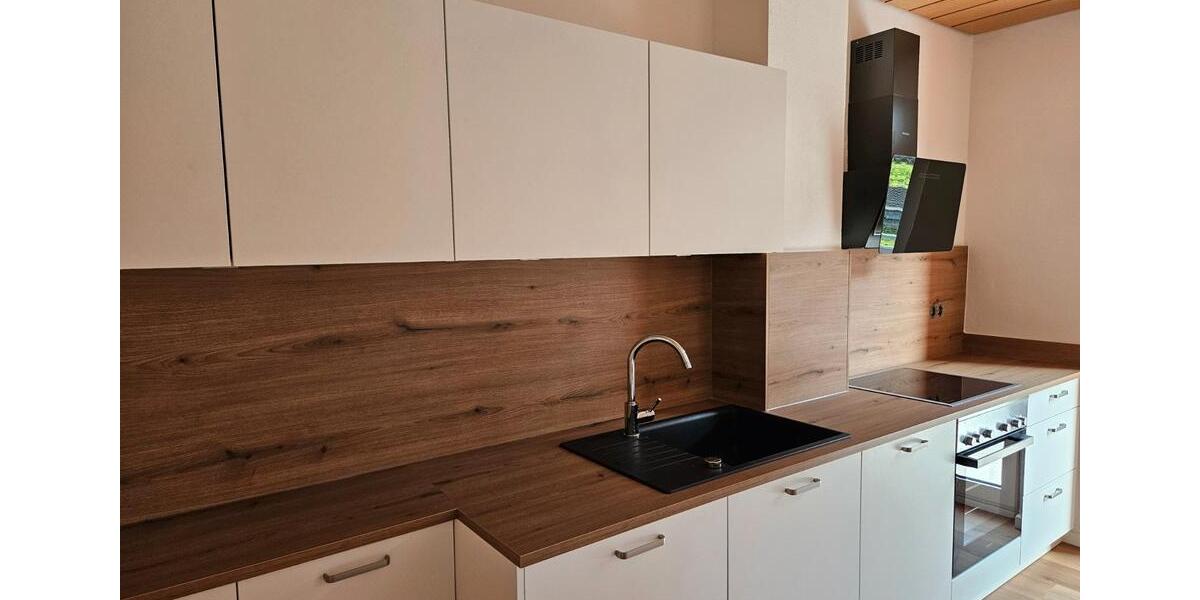 Dachgeschoßwohnung Eltmann - 3 Zimmer, 70 m&sup2;, 650&euro; | Angebot:26413658