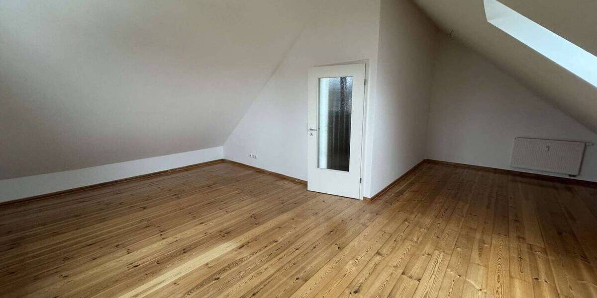 Etagenwohnung Bischberg - 4 Zimmer, 102 m&sup2;, 826&euro; | Angebot:26117570
