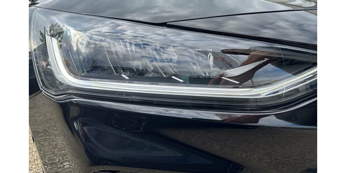 Ford Focus Turnier ST-Line X *AHK//Head-up/Navi/SHZG/PD 7.956 km 23.780 &euro; Bamberg 96052