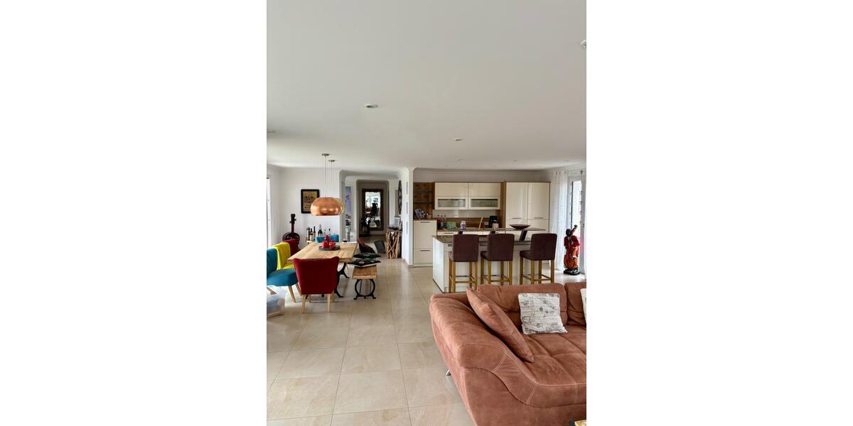 Einfamilienhaus Bamberg Gereuth - 3 Zimmer, 175 m&sup2;, 2.450&euro; | Angebot:25875110