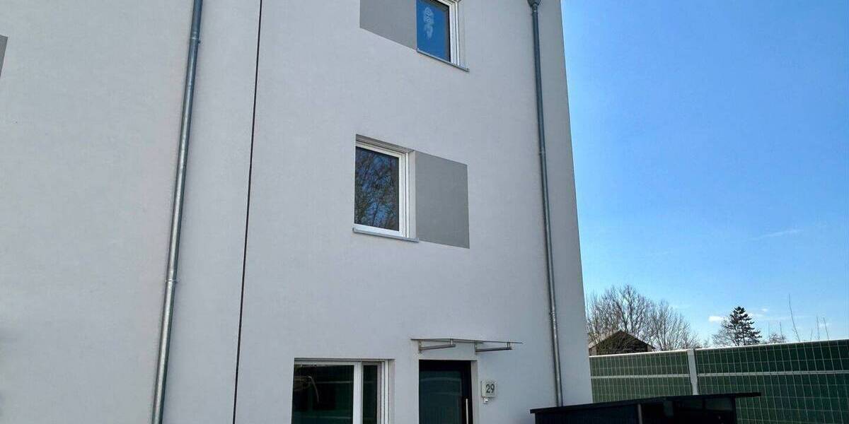 Reihenendhaus Höchstadt - 4 Zimmer, 136 m&sup2;, 499.000&euro; | Angebot:26290628