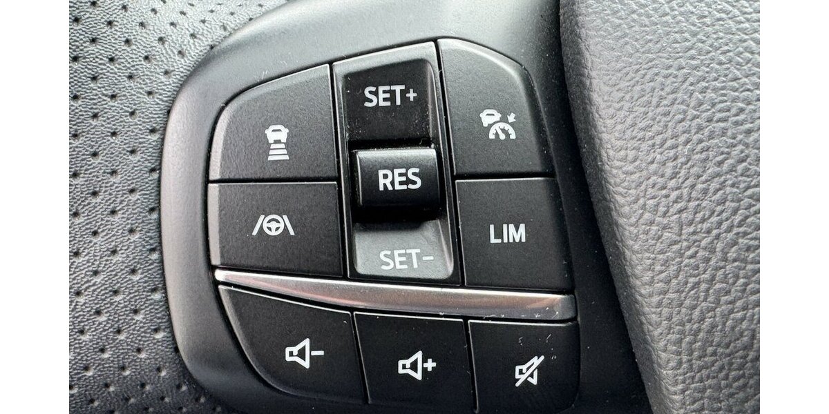 Ford Kuga 2.5 Plug-In Hybrid ST-Line X *LED/Navi/SHZG/W 16.141 km 26.490 &euro; Bamberg 96052