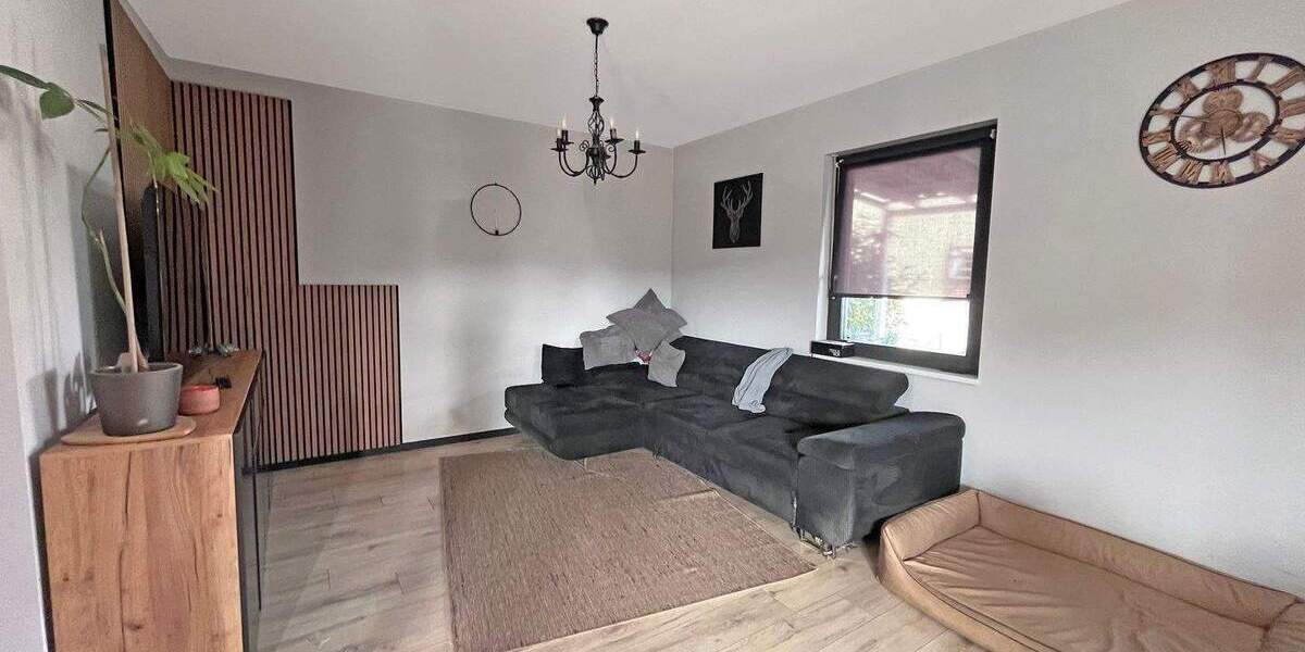 Einfamilienhaus Wachenroth - 4 Zimmer, 100 m&sup2;, 499.000&euro; | Angebot:26015960