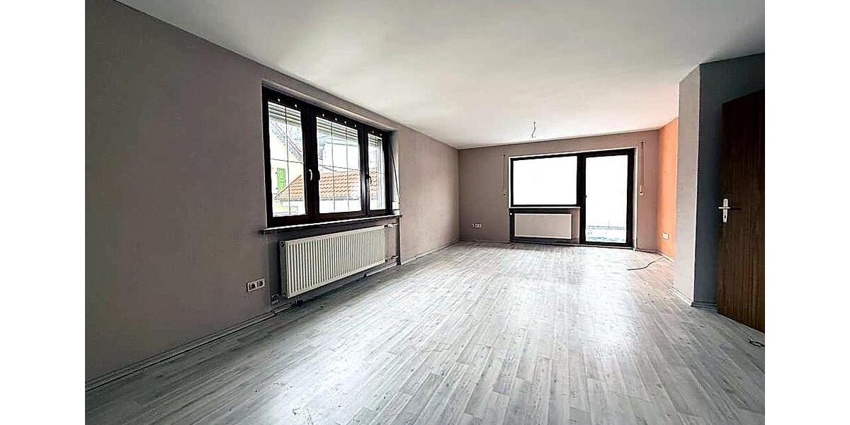 Einfamilienhaus Scheßlitz - 8 Zimmer, 315 m&sup2;, 189.000&euro; | Angebot:26636938