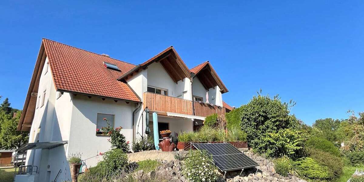 Etagenwohnung Gundelsheim - 4 Zimmer, 97 m&sup2;, 348.000&euro; | Angebot:25928472