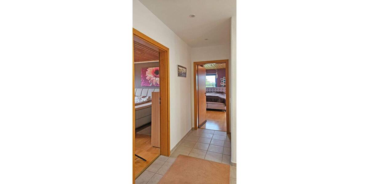 Einfamilienhaus Forchheim - 7 Zimmer, 222 m&sup2;, 897.000&euro; | Angebot:26290114