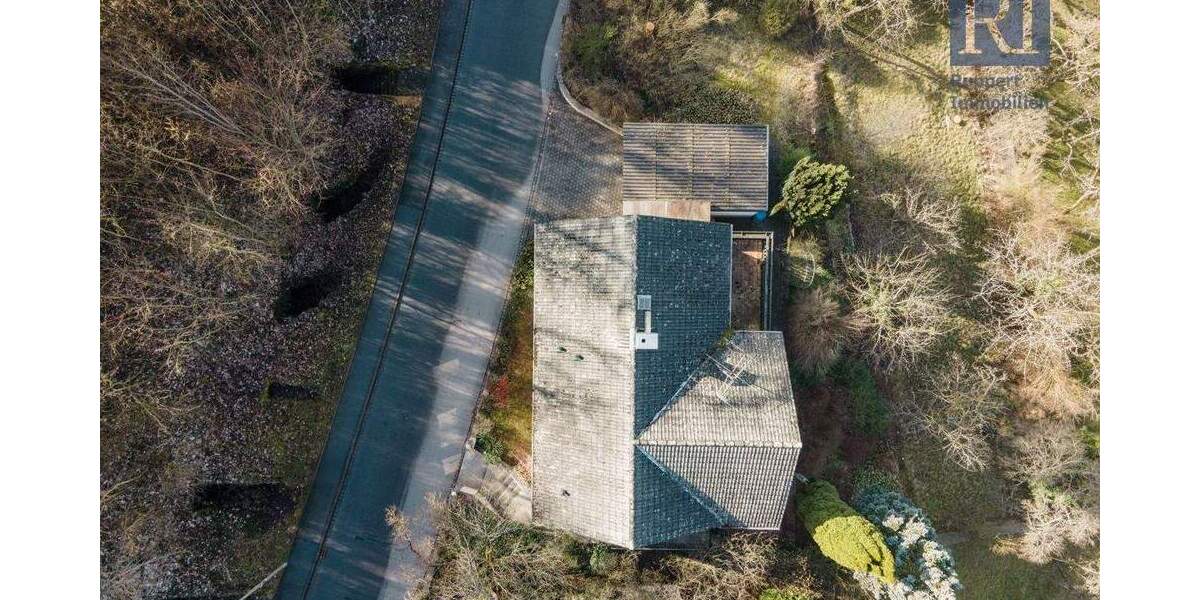 Einfamilienhaus Eltmann - 8 Zimmer, 140 m&sup2;, 295.000&euro; | Angebot:25909245