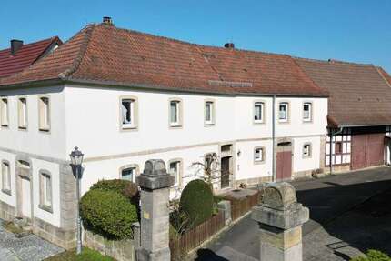 Haus Untermerzbach - 9 Zimmer, 210 m&sup2;, 225.000&euro; | Angebot:26019303