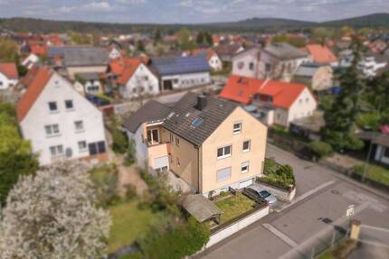 Haus Oberhaid - 8 Zimmer, 260 m&sup2;, 620.000&euro; | Angebot:26499869