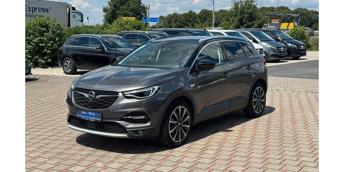 Opel Grandland (X) 69.000 km 15.700 &euro; Bamberg 96052
