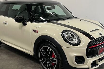 Mini John Cooper Works 26.390 km 24.900 &euro; Hallstadt 96103