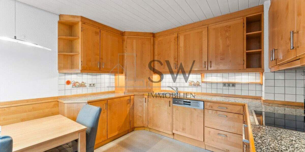 Einfamilienhaus Burgebrach - 9 Zimmer, 227 m&sup2;, 550.000&euro; | Angebot:25685831