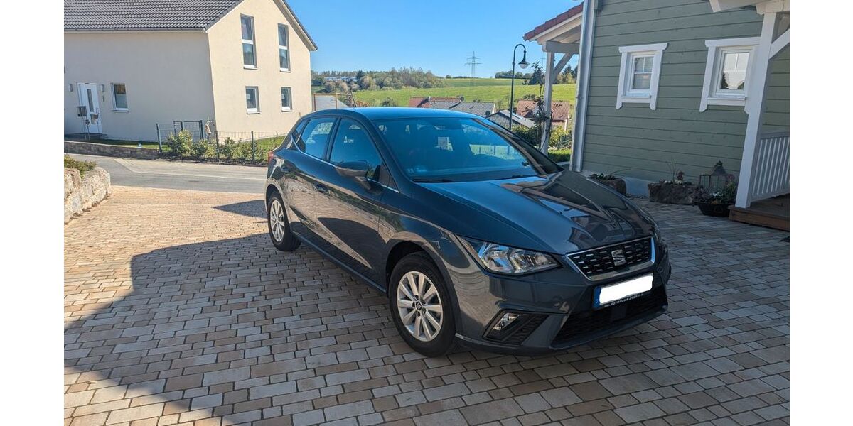 Seat Ibiza 49.500 km 14.700 &euro; Rentweinsdorf 96184