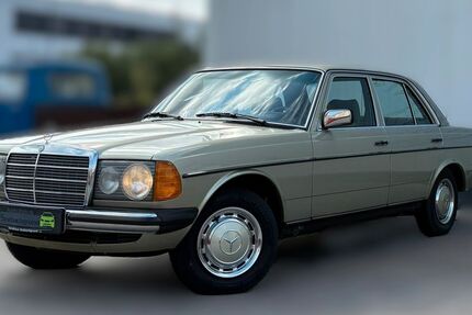 Mercedes-Benz 300 73.300 km 26.500 &euro; Heßdorf 91093