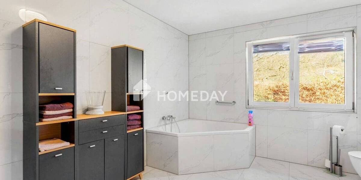 Etagenwohnung Buttenheim Stackendorf - 5 Zimmer, 123 m&sup2;, 429.000&euro; | Angebot:26308392