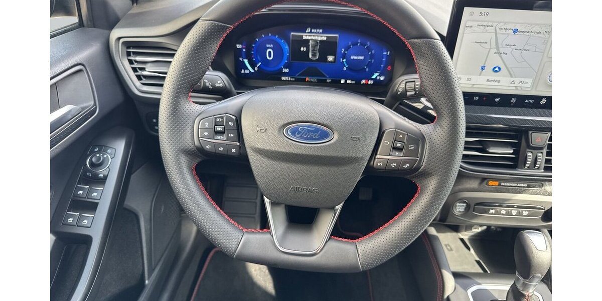 Ford Focus ST-Line X*Automatik//Navi/SHZG/PDC/Kamera* 9.976 km 23.390 &euro; Bamberg 96052