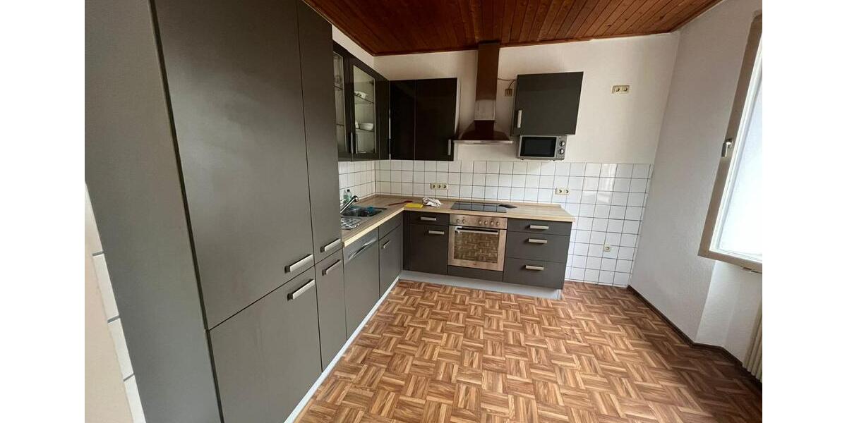 Etagenwohnung Bamberg Gereuth - 2 Zimmer, 80 m&sup2;, 990&euro; | Angebot:25928559