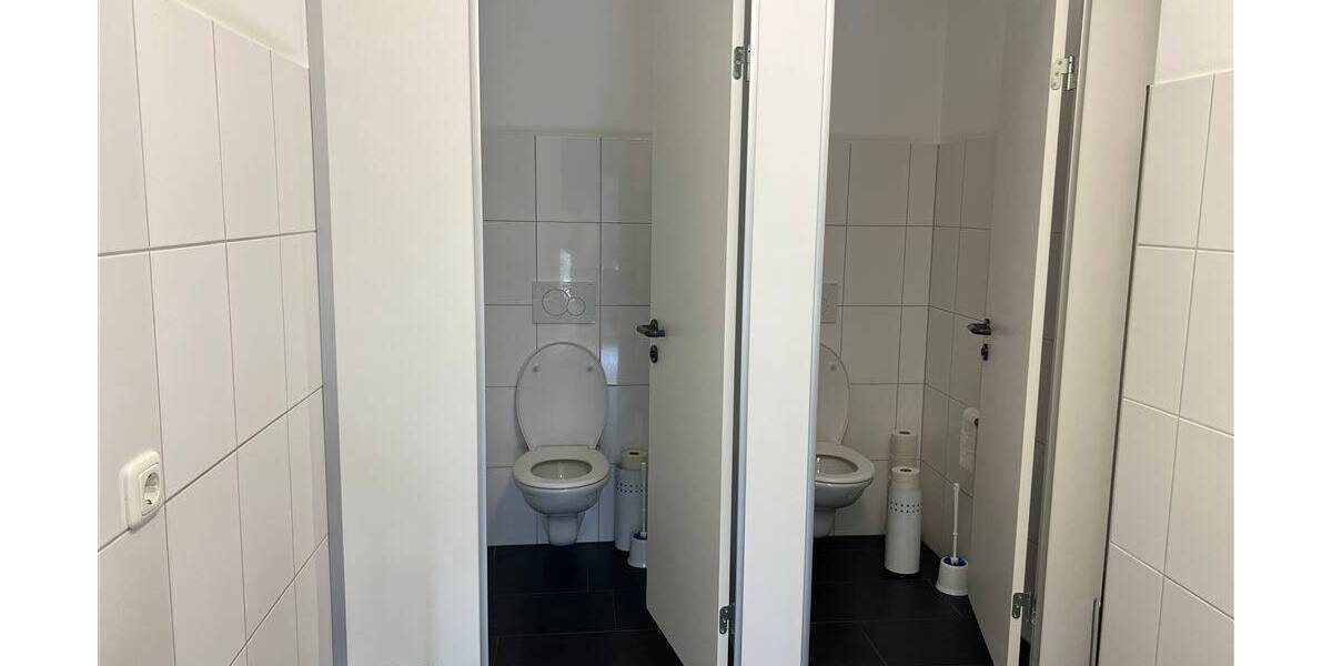 Gewerbeobjekt Bamberg Gereuth - 3 Zimmer, 268 m&sup2;, 1.900&euro; | Angebot:25679761