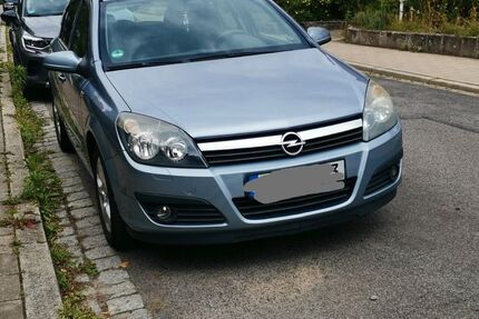Opel Astra 65.000 km 4.500 &euro; Bamberg 96052