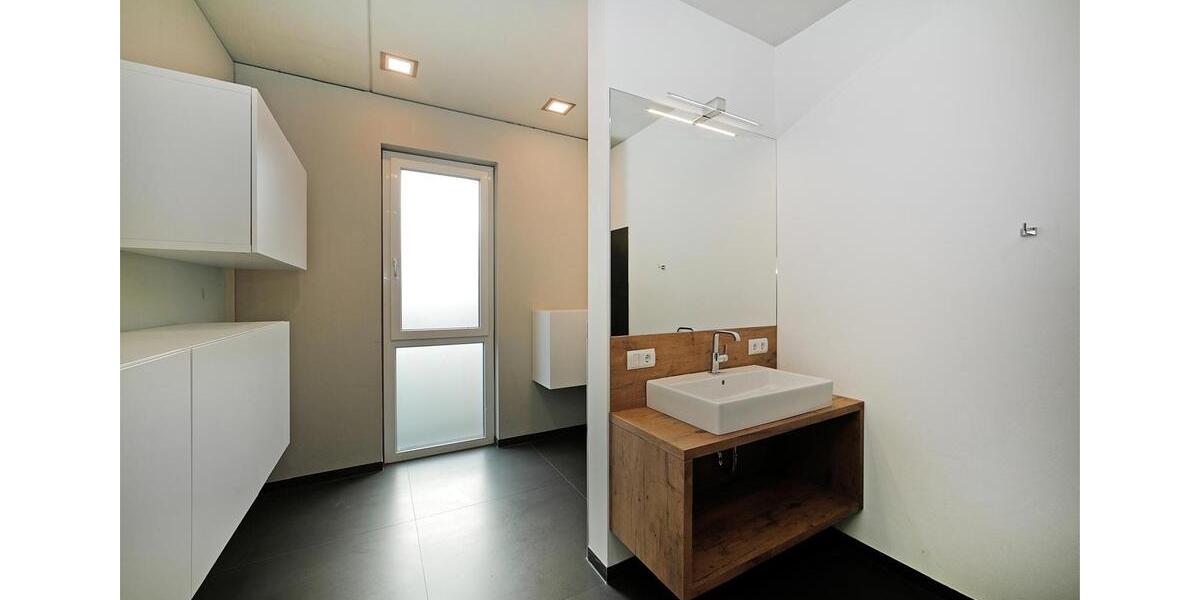 Einfamilienhaus Bischberg - 11 Zimmer, 445 m&sup2;, 1.295.000&euro; | Angebot:26136706