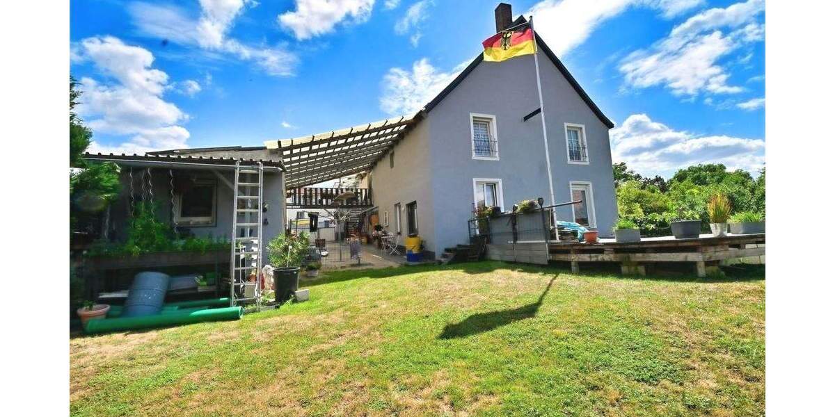 Einfamilienhaus Knetzgau - 1 Zimmer, 280 m&sup2;, 425.000&euro; | Angebot:26930619