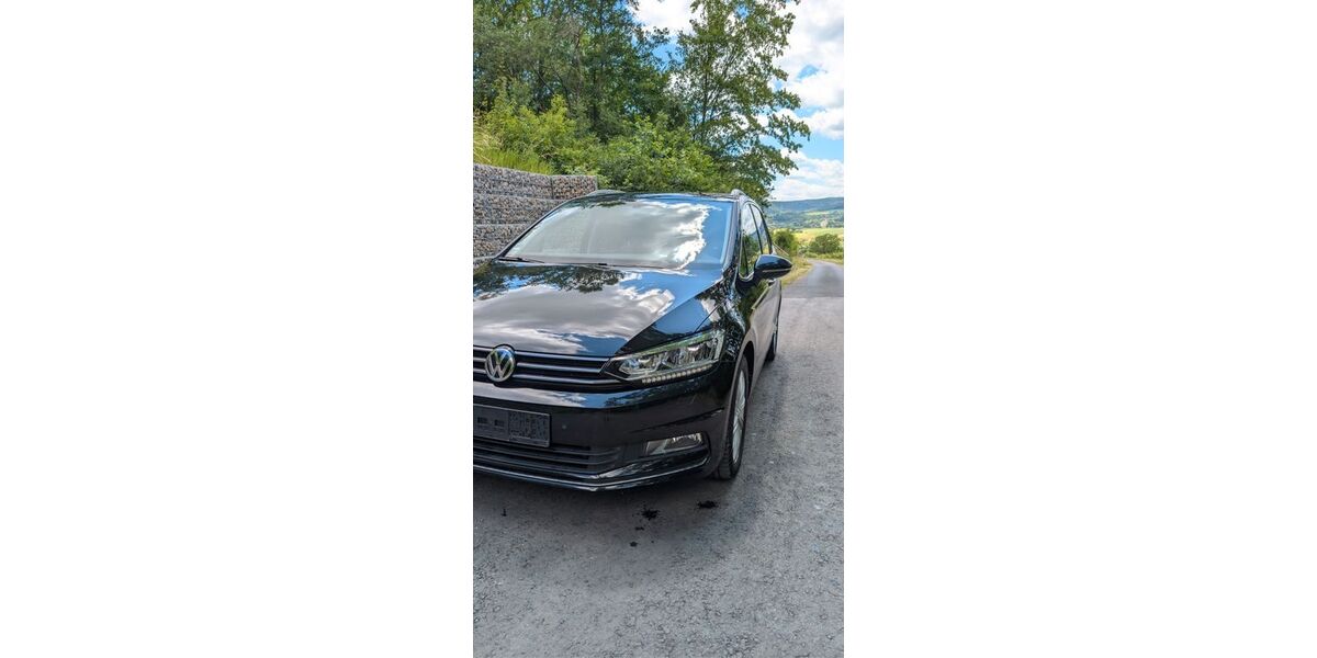 VW Touran 146.781 km 14.300 &euro; Zeil a. Main 97475
