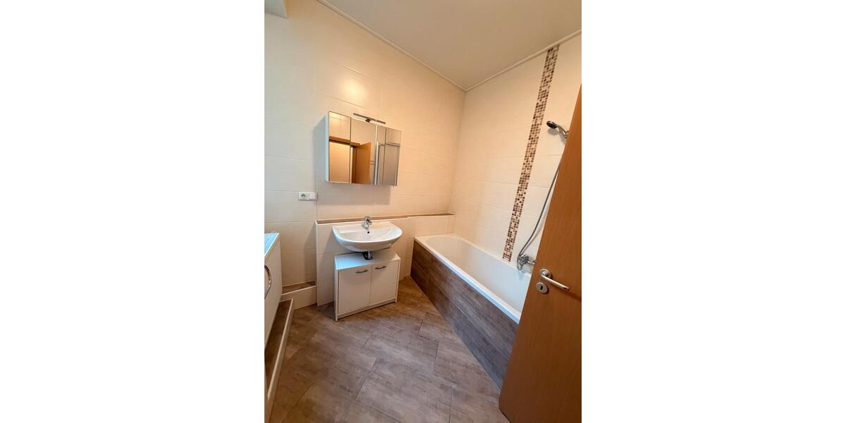 Terrassenwohnung Bamberg Bamberg-Ost - 3 Zimmer, 80 m&sup2;, 890&euro; | Angebot:26690732