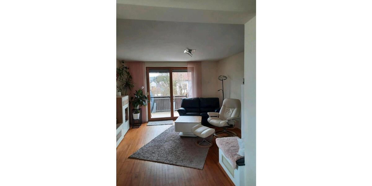 Mehrfamilienhaus, Wohnhaus Schlüsselfeld - 8 Zimmer, 195 m&sup2;, 450.000&euro; | Angebot:25868388