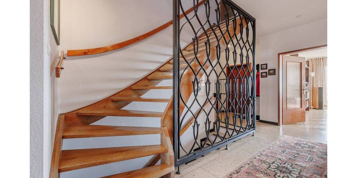 Einfamilienhaus Forchheim - 5 Zimmer, 172 m&sup2;, 700.000&euro; | Angebot:26093719