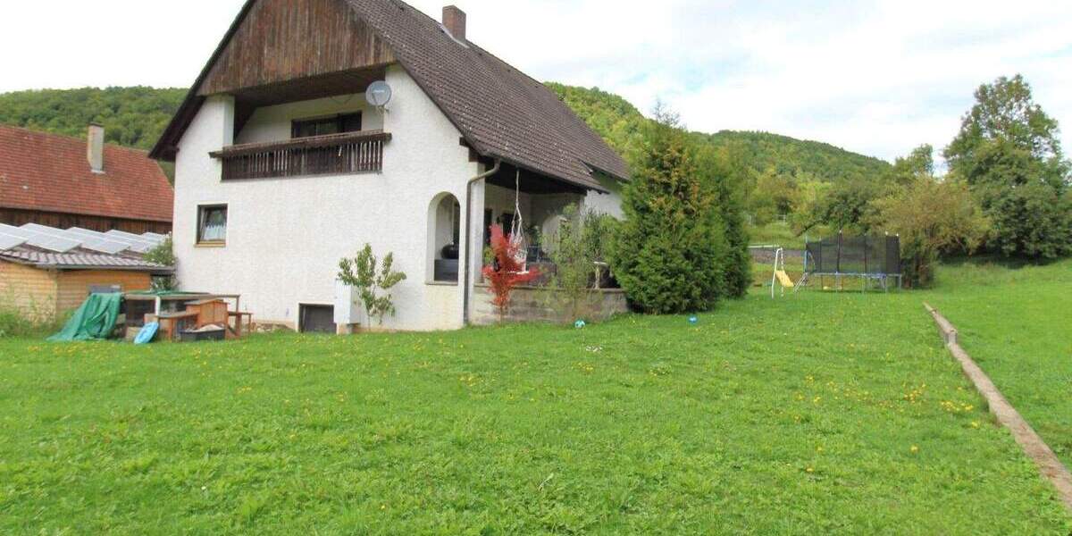Einfamilienhaus Pretzfeld Urspring - 4 Zimmer, 143 m&sup2;, 399.000&euro; | Angebot:25685607