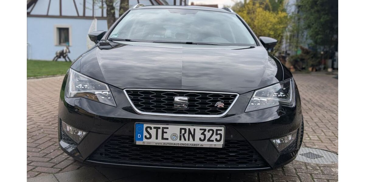 Seat Leon 124.500 km 10.799 &euro; Bad Staffelstein 96231