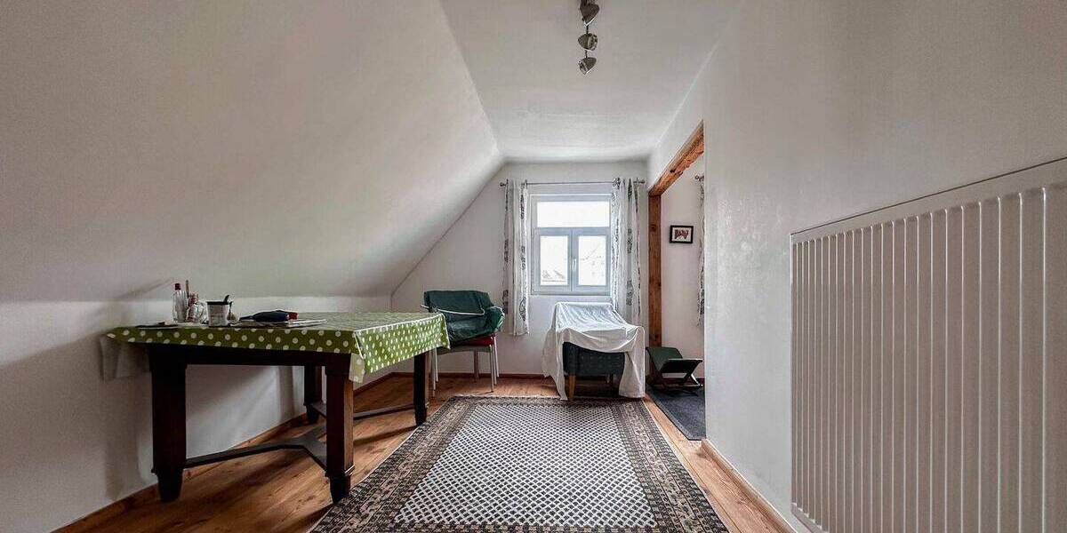Gewerbeobjekt Hollfeld - 7 Zimmer, 349.000&euro; | Angebot:26617414