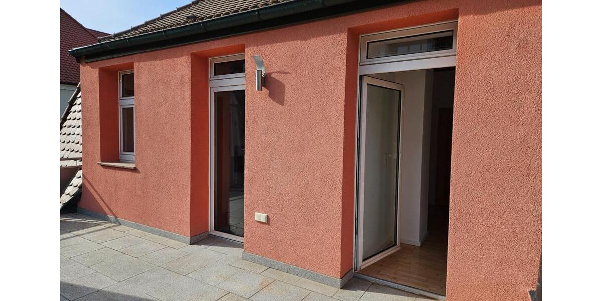 Dachgeschoßwohnung Eltmann - 3 Zimmer, 70 m&sup2;, 650&euro; | Angebot:26413658