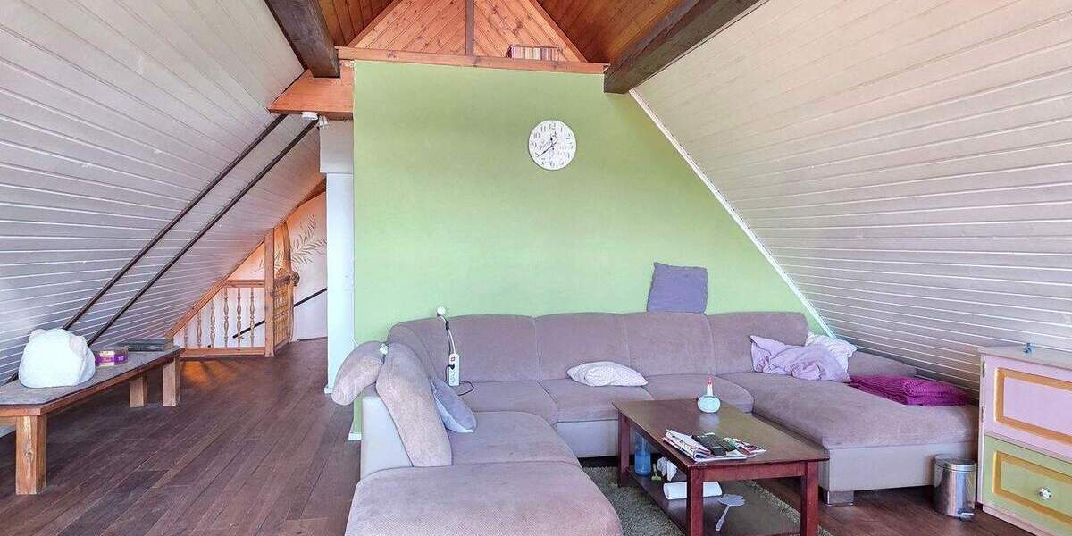 Mehrfamilienhaus, Wohnhaus Itzgrund Herreth - 5 Zimmer, 115 m&sup2;, 179.000&euro; | Angebot:25707220